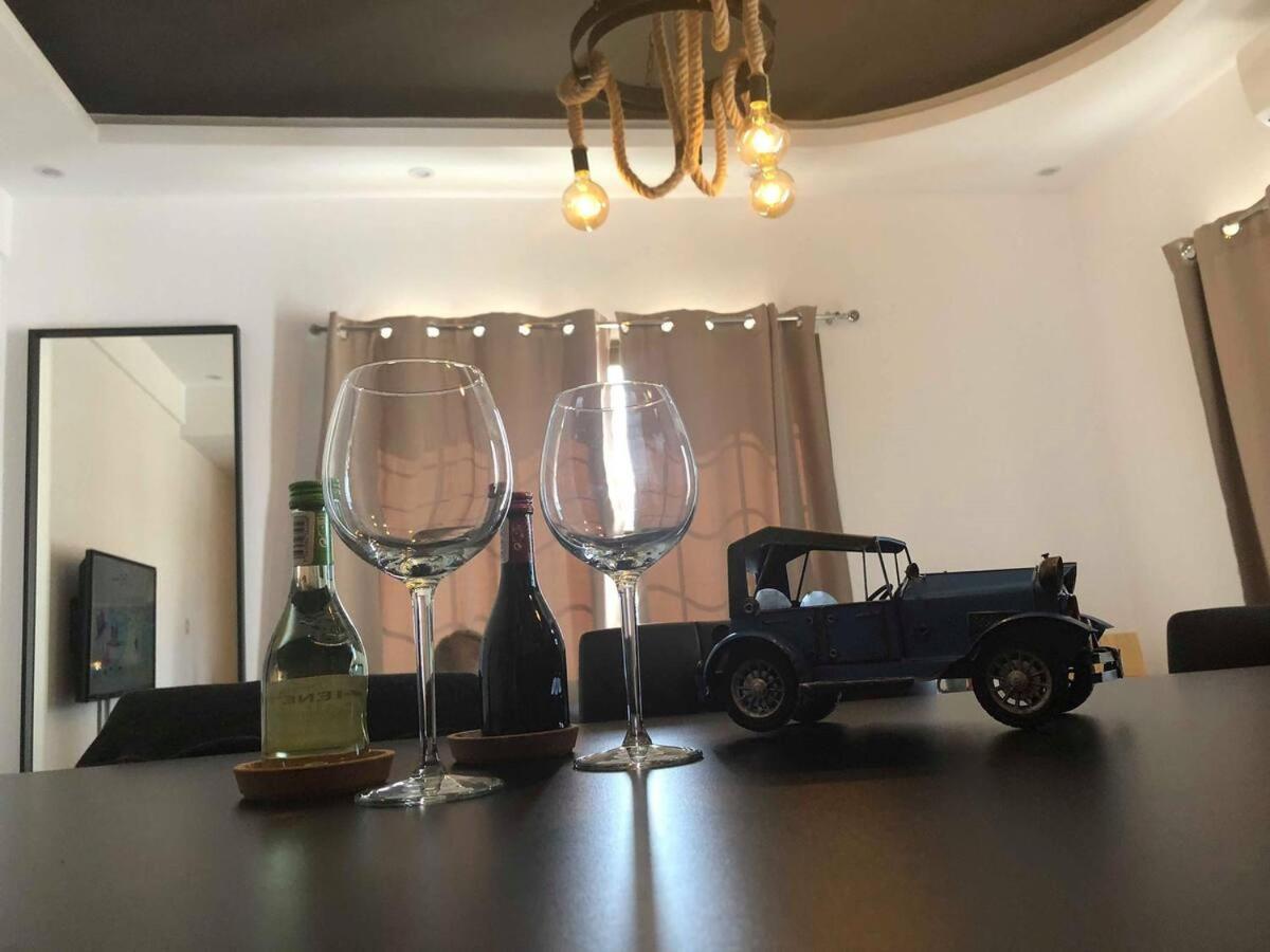 Papadavid Apartments 파포스 외부 사진