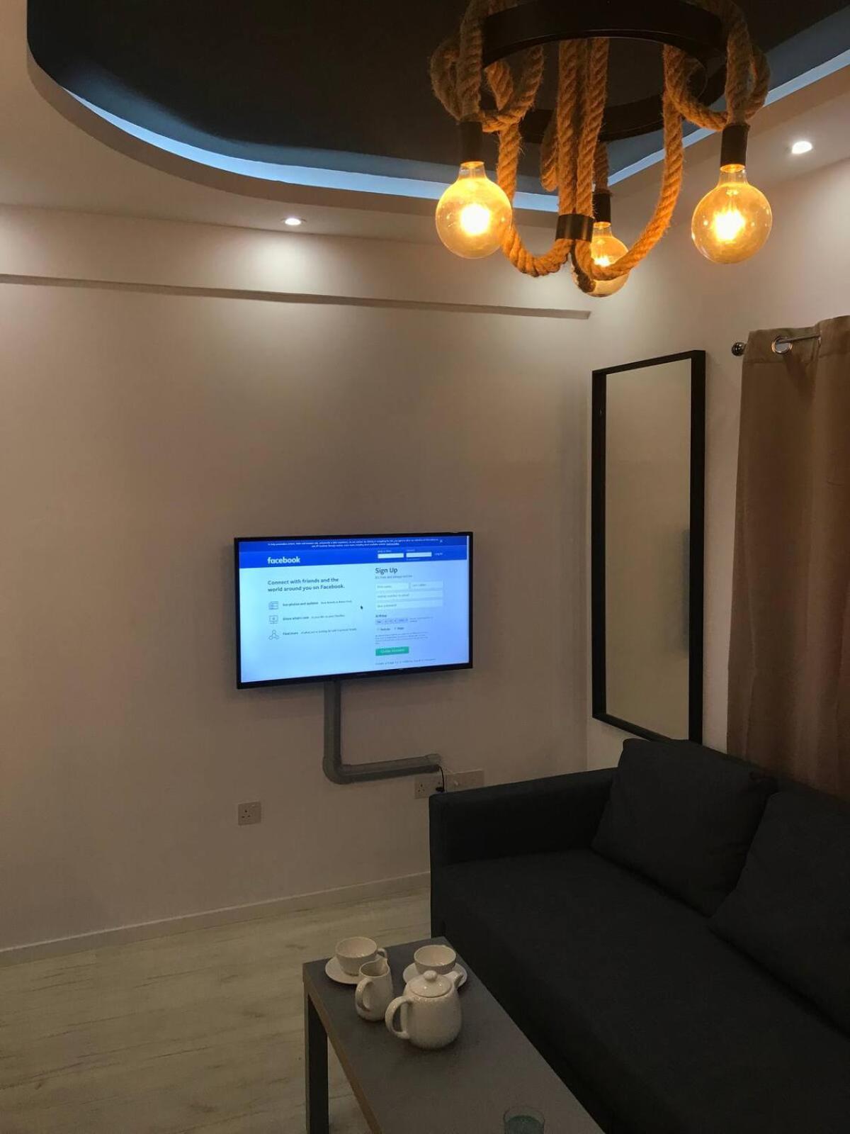 Papadavid Apartments 파포스 외부 사진