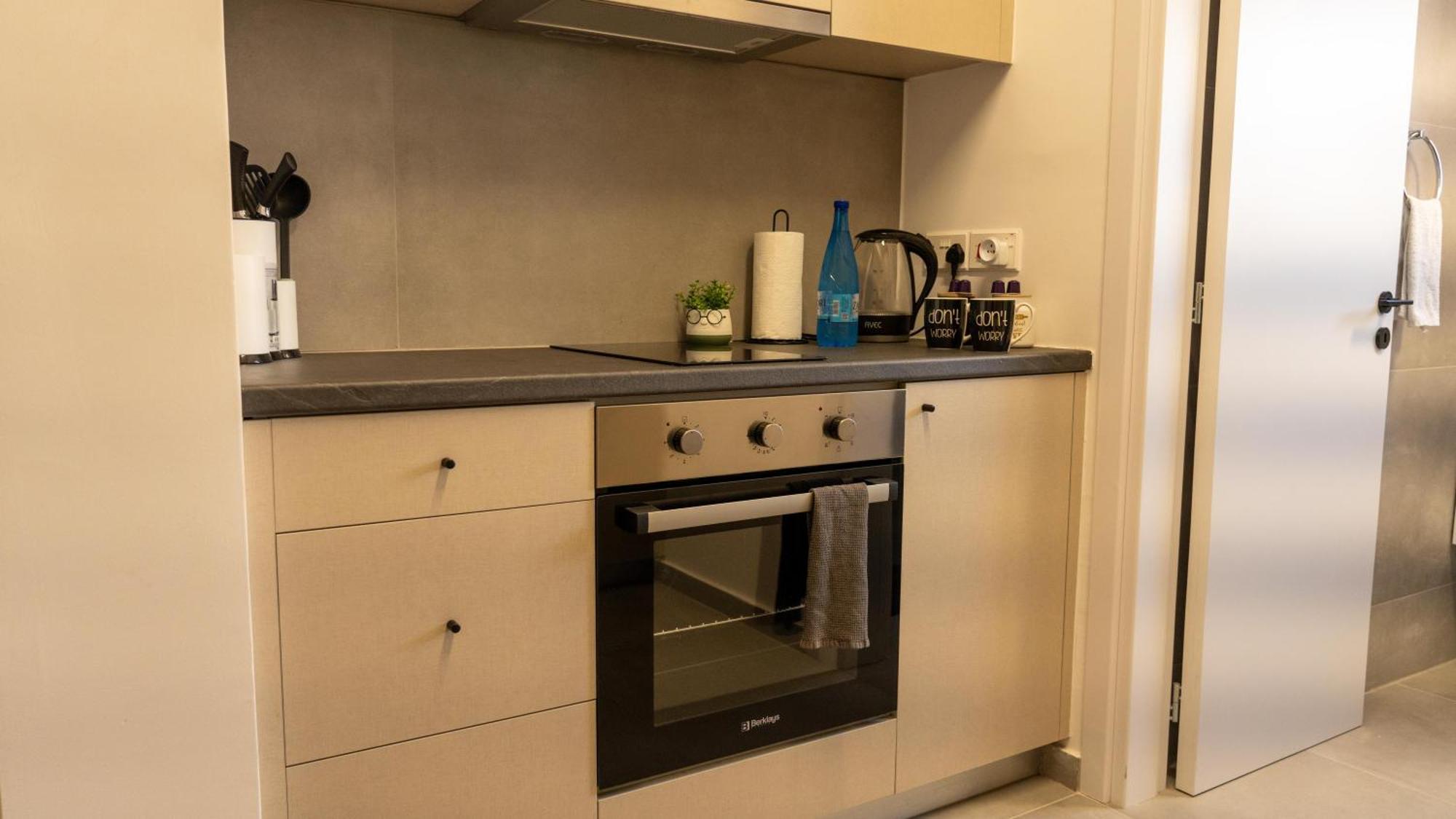 Papadavid Apartments 파포스 외부 사진